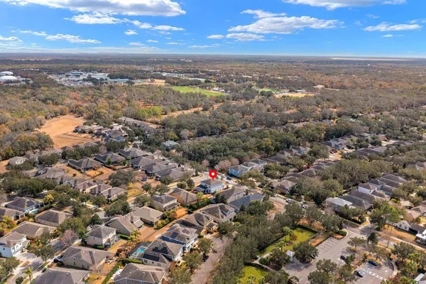 $549,900 | 15906 Starling Crossing Drive, Lithia, FL 33547