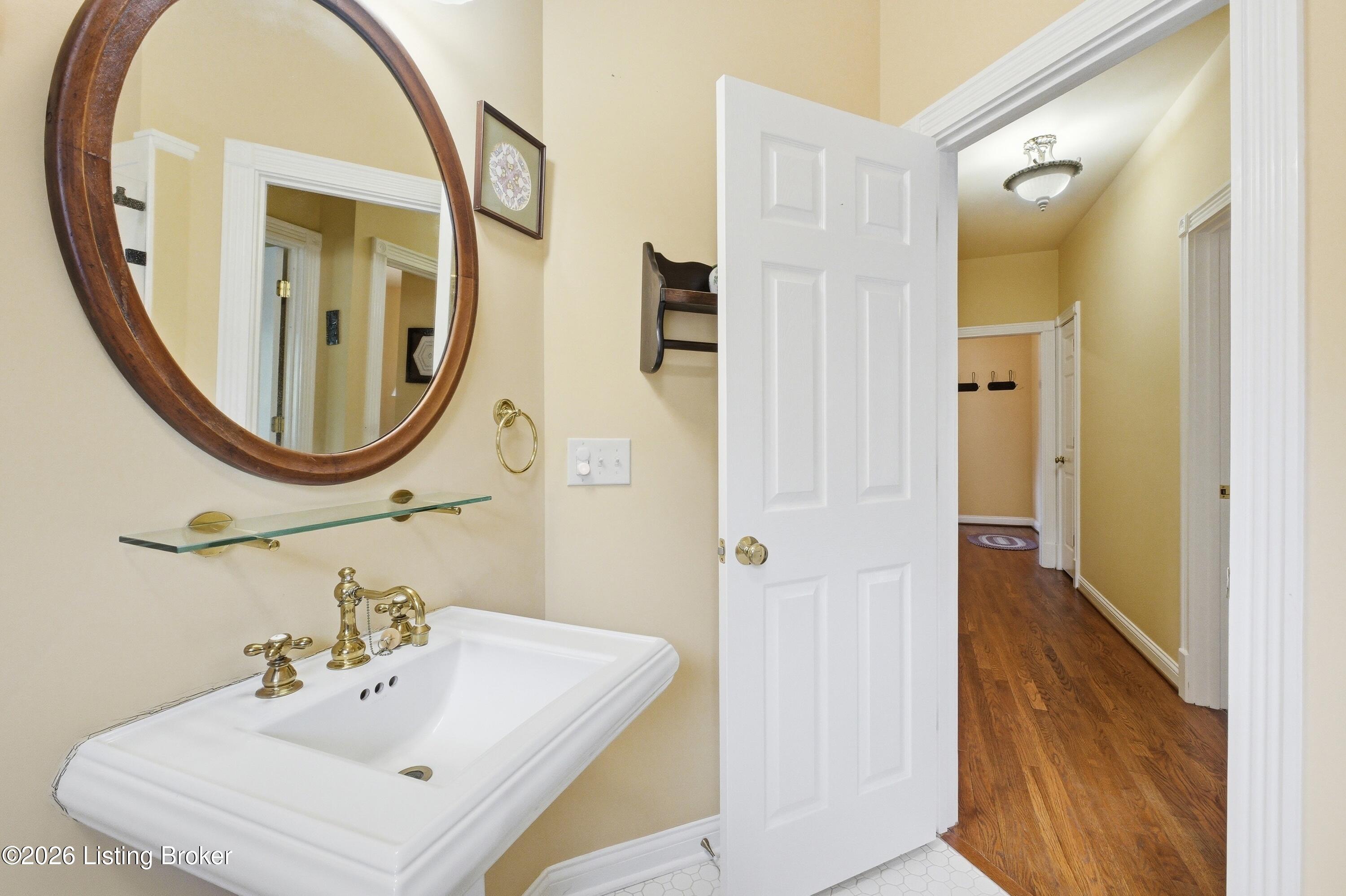 671 Button Ridge Road Bedford, KY 40006 - Photo 24 of 71 24_671button_louisvillerealestatemedia_1