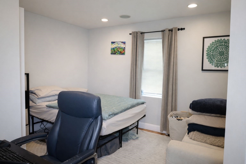 7 Jaques Street Somerville, MA 02145 - Photo 4 of 18