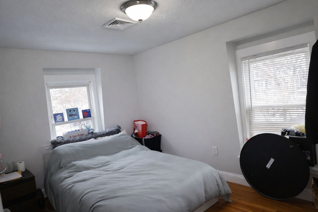 7 Jaques Street Somerville, MA 02145 - Photo 6 of 18