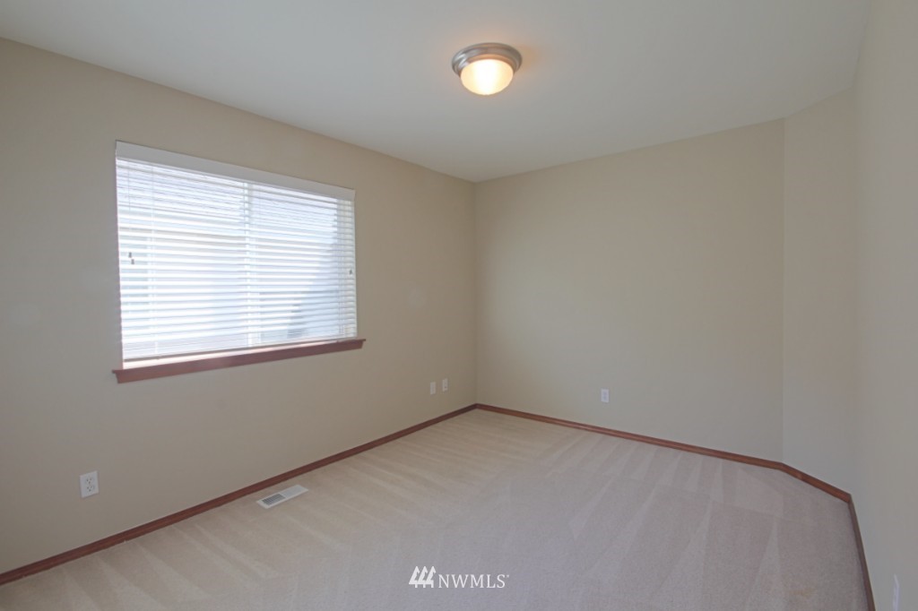 23719 17th Avenue West Bothell, WA 98021 - Photo 13 of 21