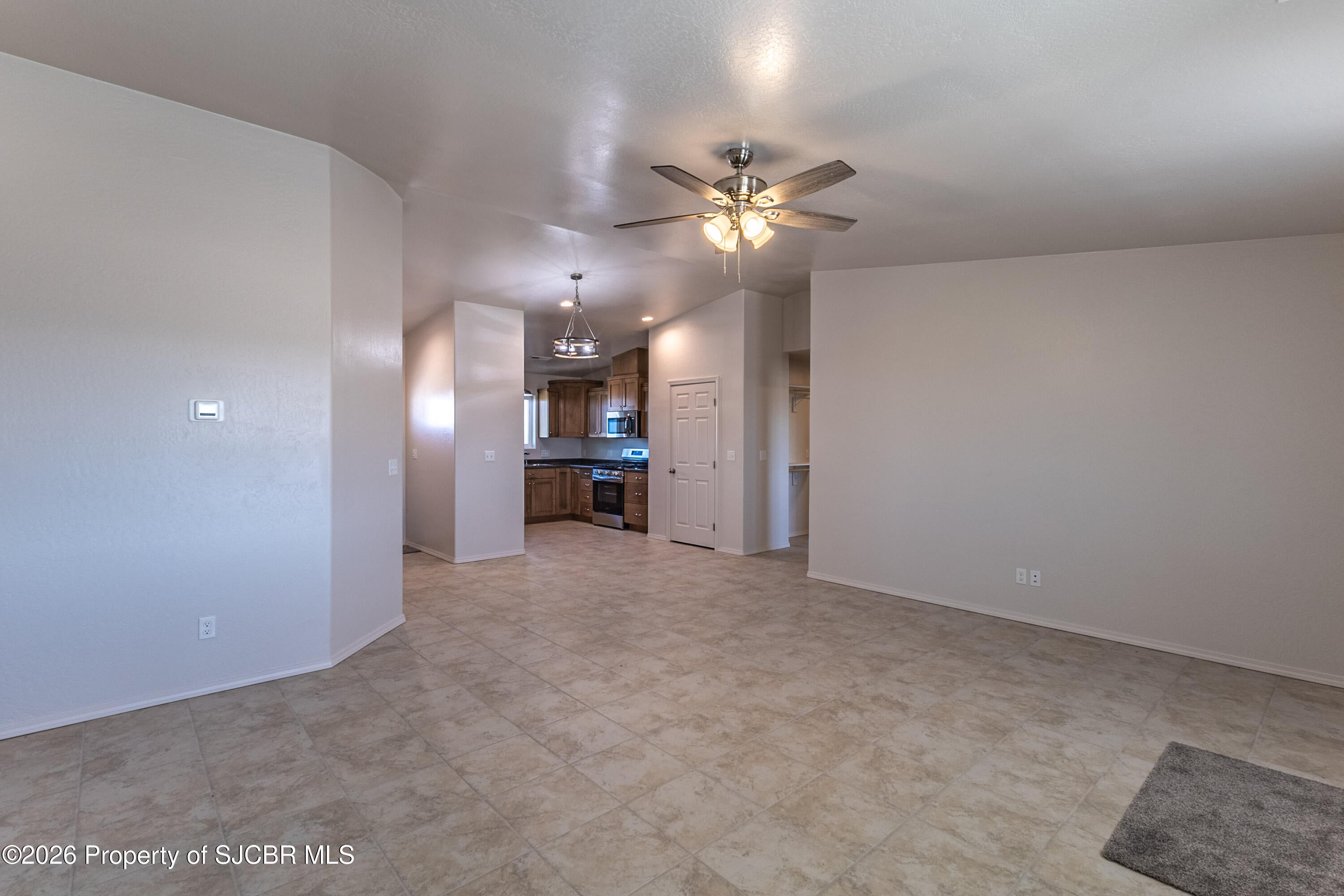 2031 Raptor Street Farmington, NM 87401 - Photo 7 of 22 IMG_9401-HDR