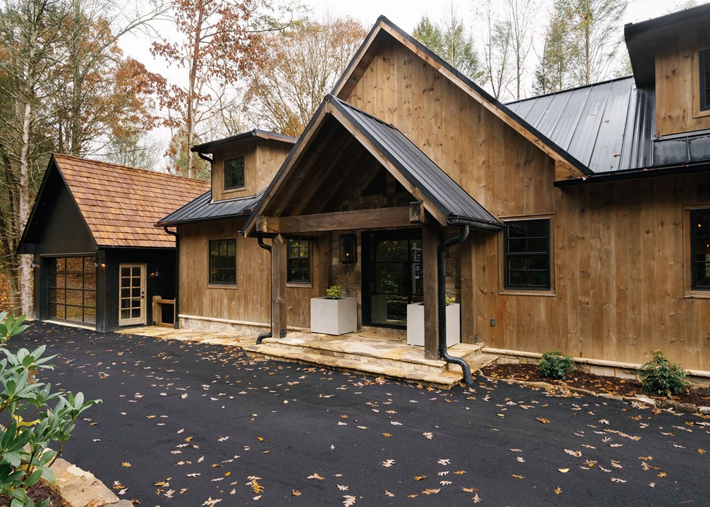 340 Hemlock Trail Blue Ridge, GA 30513 - Photo 4 of 91 Gallery Image 4