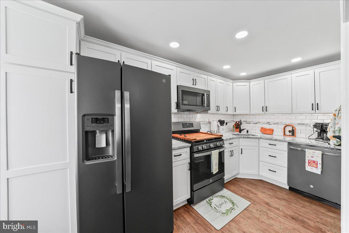 2006 Kent Road Folcroft, PA 19032 - Photo 8 of 31 Gallery Image 8