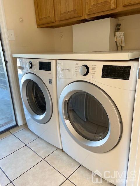 220 Westgate Drive Edison, NJ 08820 - Photo 17 of 19 a utility room with dryer and washer