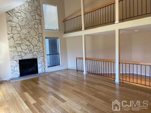 220 Westgate Drive Edison, NJ 08820 - Photo 6 of 19 a view of a livingroom with wooden floor