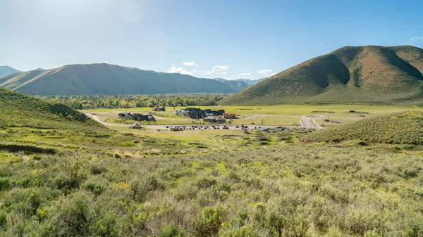 $515,000 | 1500 Appaloosa Road, Hailey, ID 83333