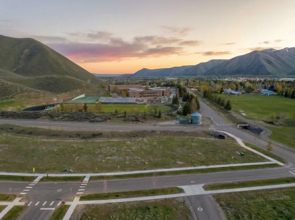 $515,000 | 1500 Appaloosa Road, Hailey, ID 83333