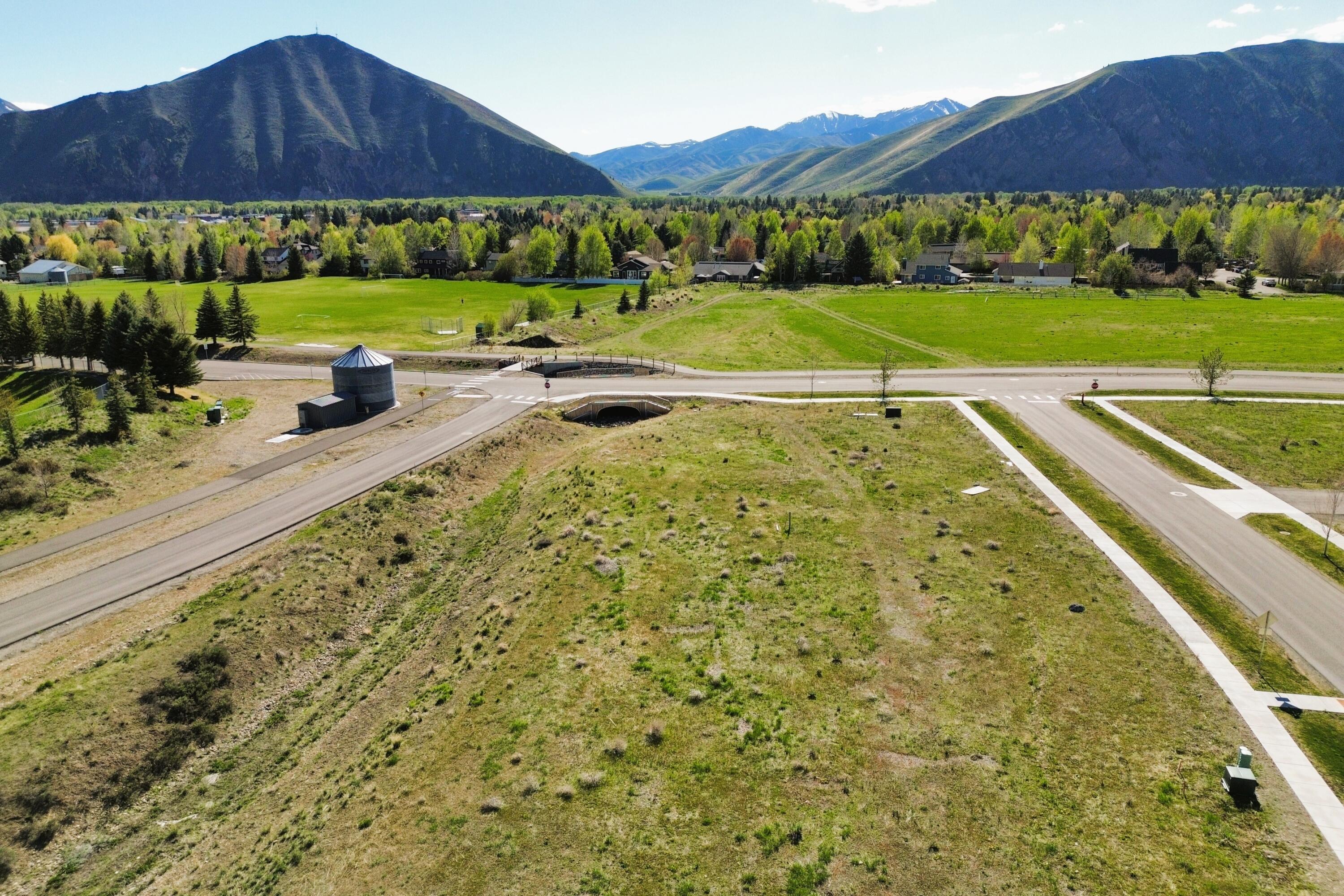 1500 Appaloosa Road Hailey, ID 83333 - Photo 6 of 15 Aerial Looking West