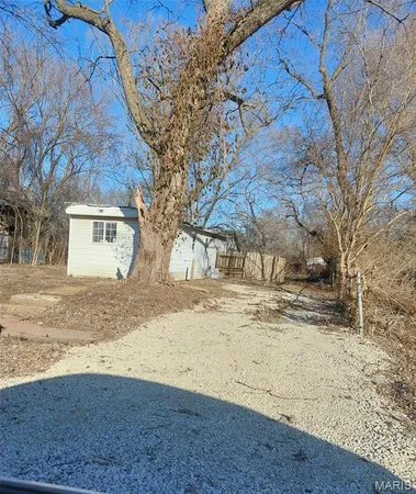 $8,500 | 1516 North 53rd Street, East St. Louis, IL 62204