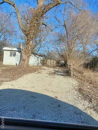 $8,500 | 1516 North 53rd Street, East St. Louis, IL 62204