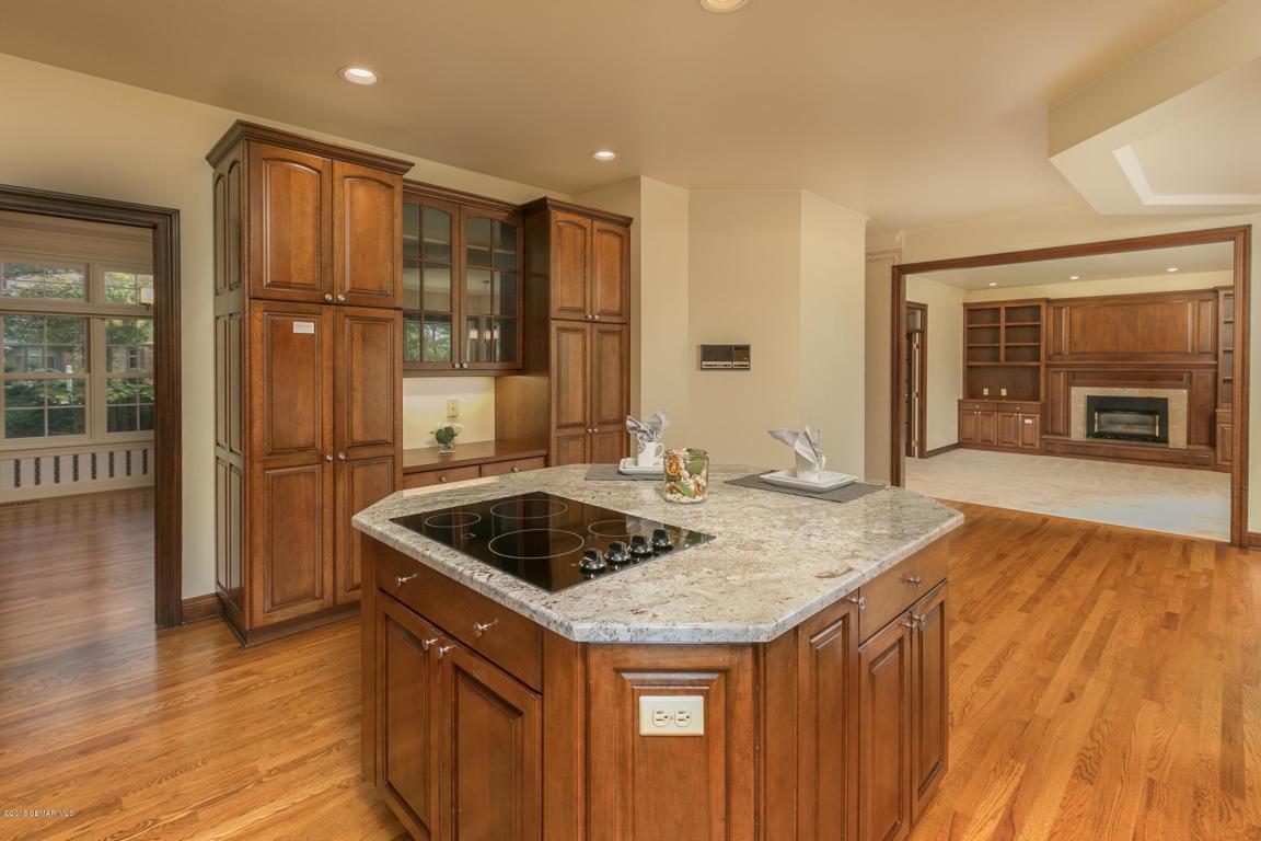 1445 Bell Oaks Lane Southwest Rochester, MN 55902 - Photo 13 of 50
