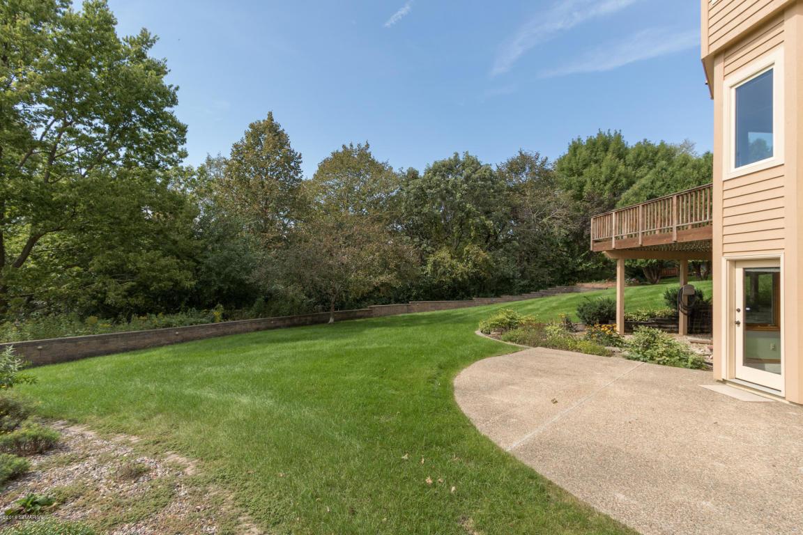 1445 Bell Oaks Lane Southwest Rochester, MN 55902 - Photo 35 of 50