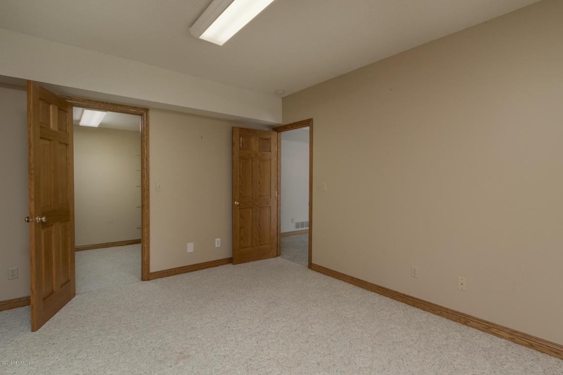 1445 Bell Oaks Lane Southwest Rochester, MN 55902 - Photo 48 of 50