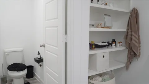 $329,990 | 2913 Crown Gate Drive, Houston, TX 77047