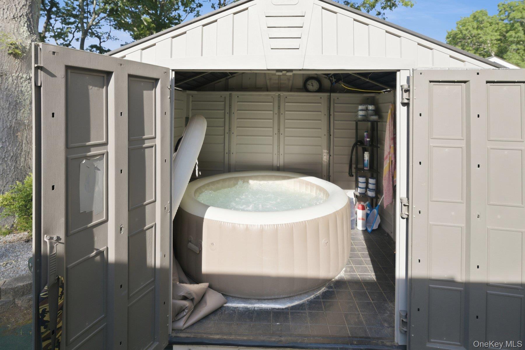 28 Cedar Heights Drive Ridge, NY 11961 - Photo 10 of 30 Hot Tub
