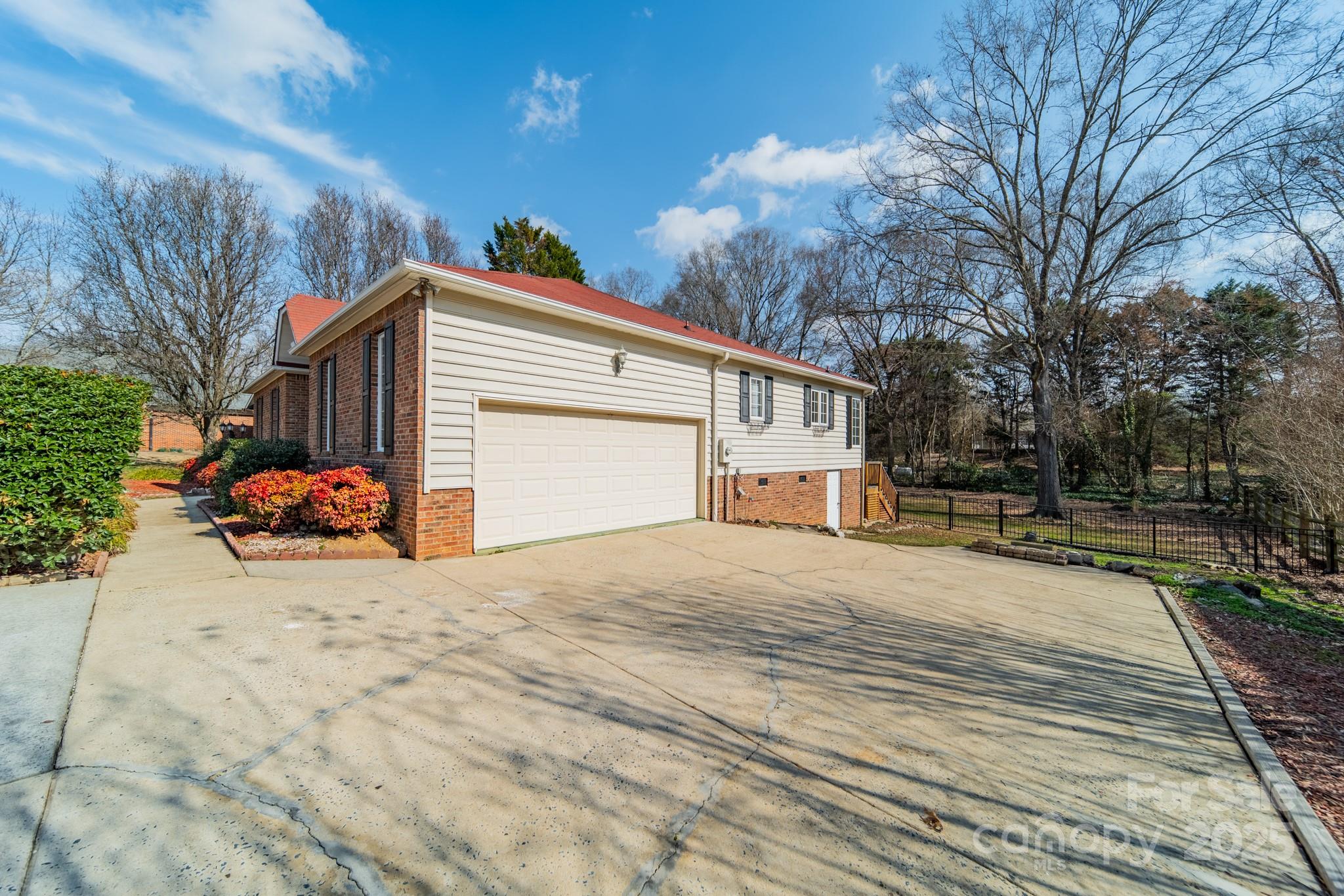 3447 Nestling Lane Fort Mill, SC 29708 - Photo 7 of 40