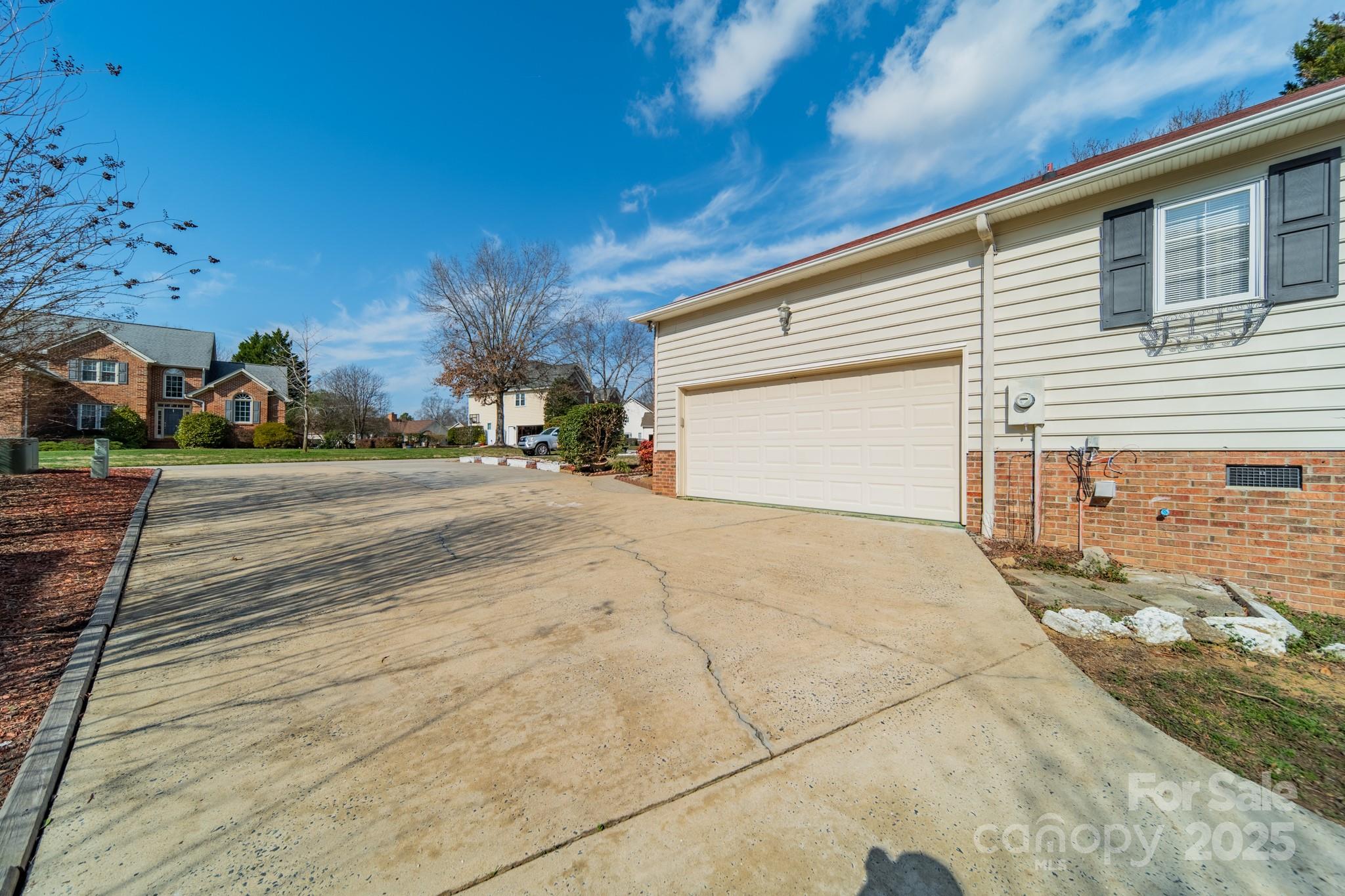 3447 Nestling Lane Fort Mill, SC 29708 - Photo 8 of 40