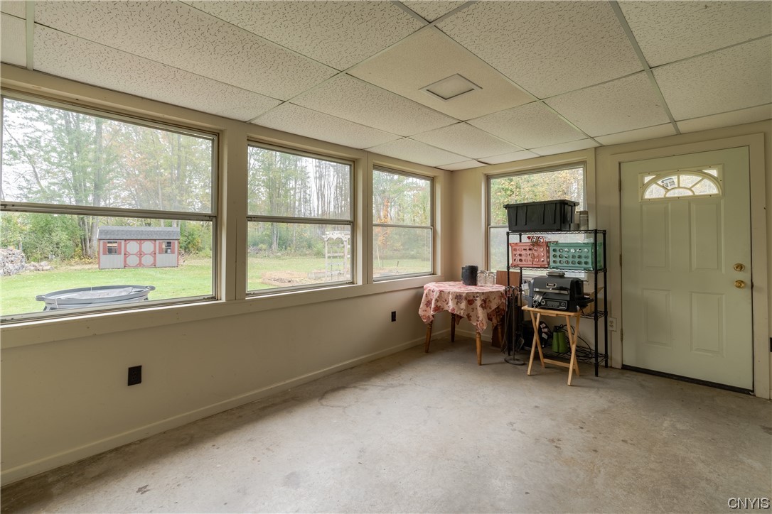 6150 Lakeshore Road Cicero, NY 13039 - Photo 15 of 34