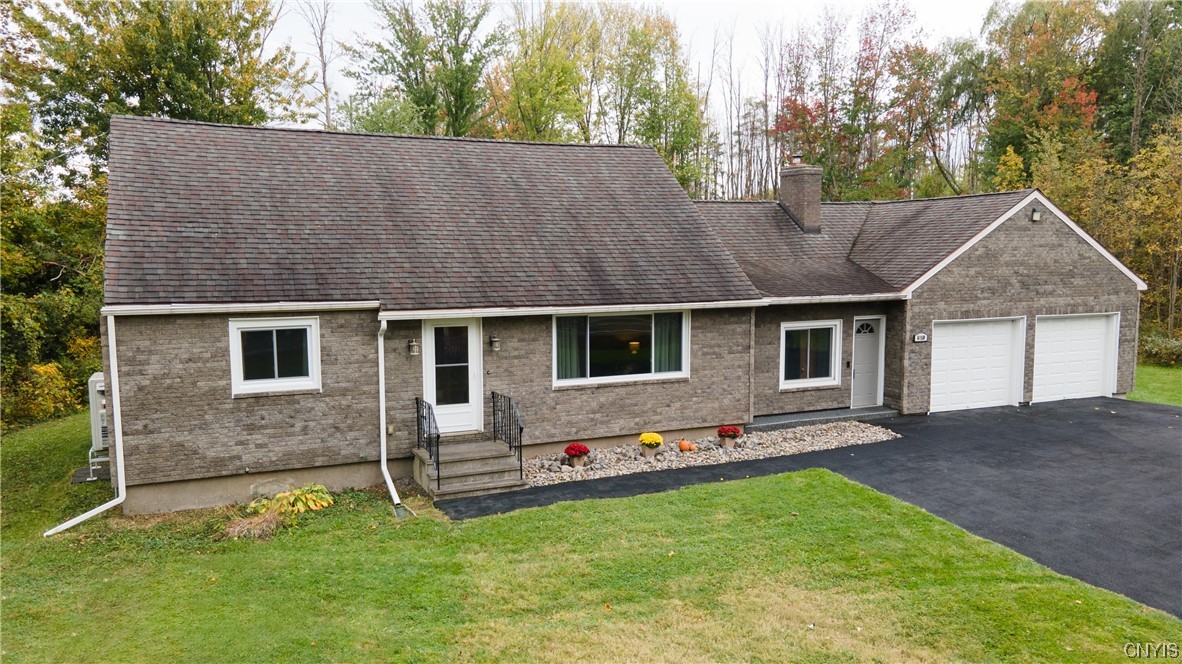 6150 Lakeshore Road Cicero, NY 13039 - Photo 2 of 34