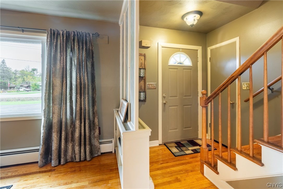 6150 Lakeshore Road Cicero, NY 13039 - Photo 3 of 34