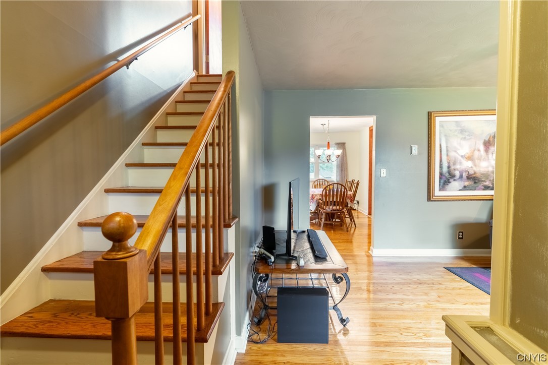 6150 Lakeshore Road Cicero, NY 13039 - Photo 4 of 34