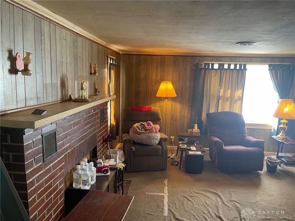 4714 Middle Urbana Road Springfield, OH 45503 - Photo 4 of 28