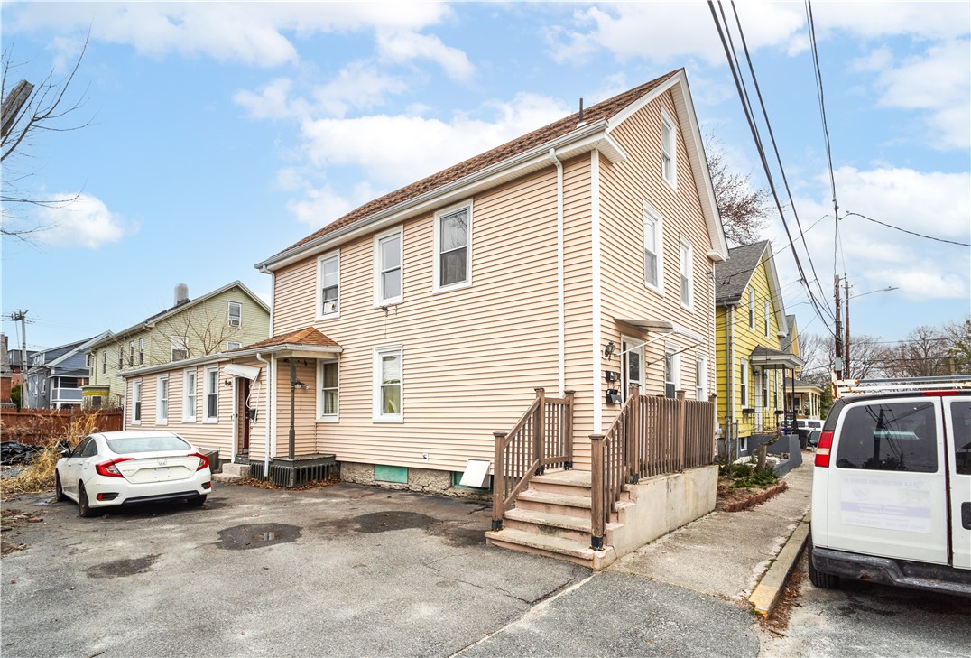 11 Union Street Warren, RI 02885 - Photo 1 of 24
