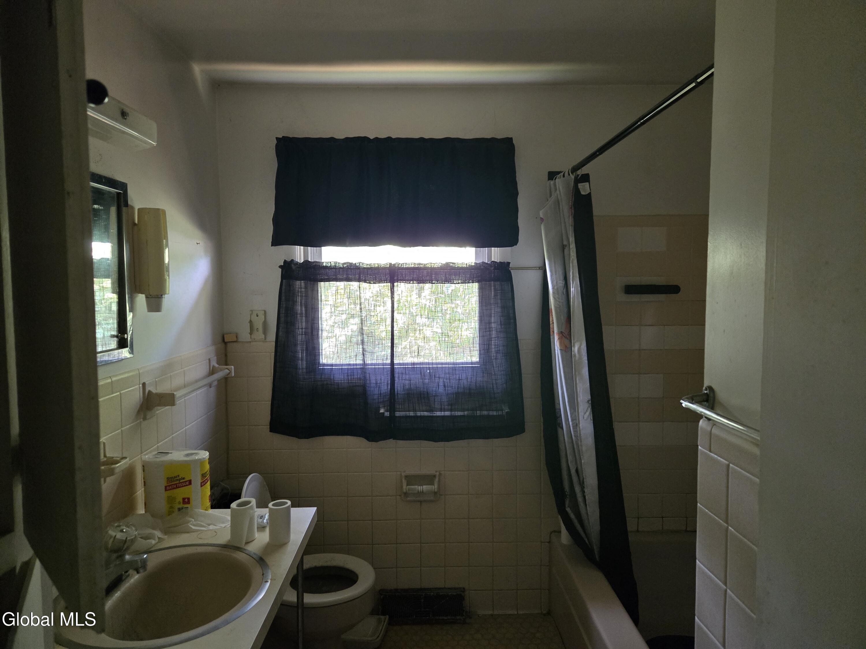 10 Cayuga Street Sidney, NY 13838 - Photo 18 of 22 20250805_160737