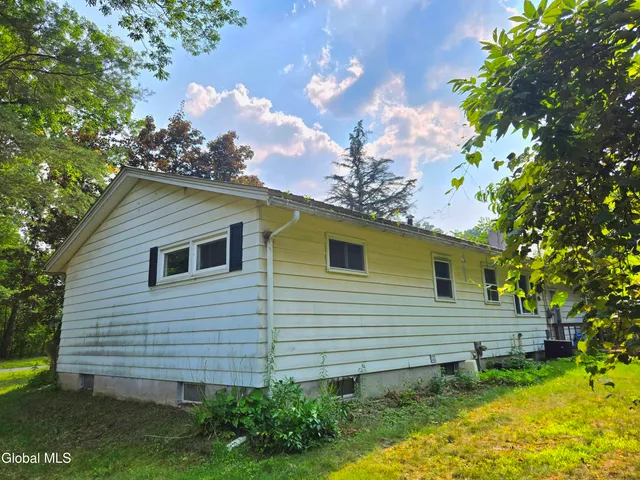 $79,900 | 10 Cayuga Street, Sidney, NY 13838