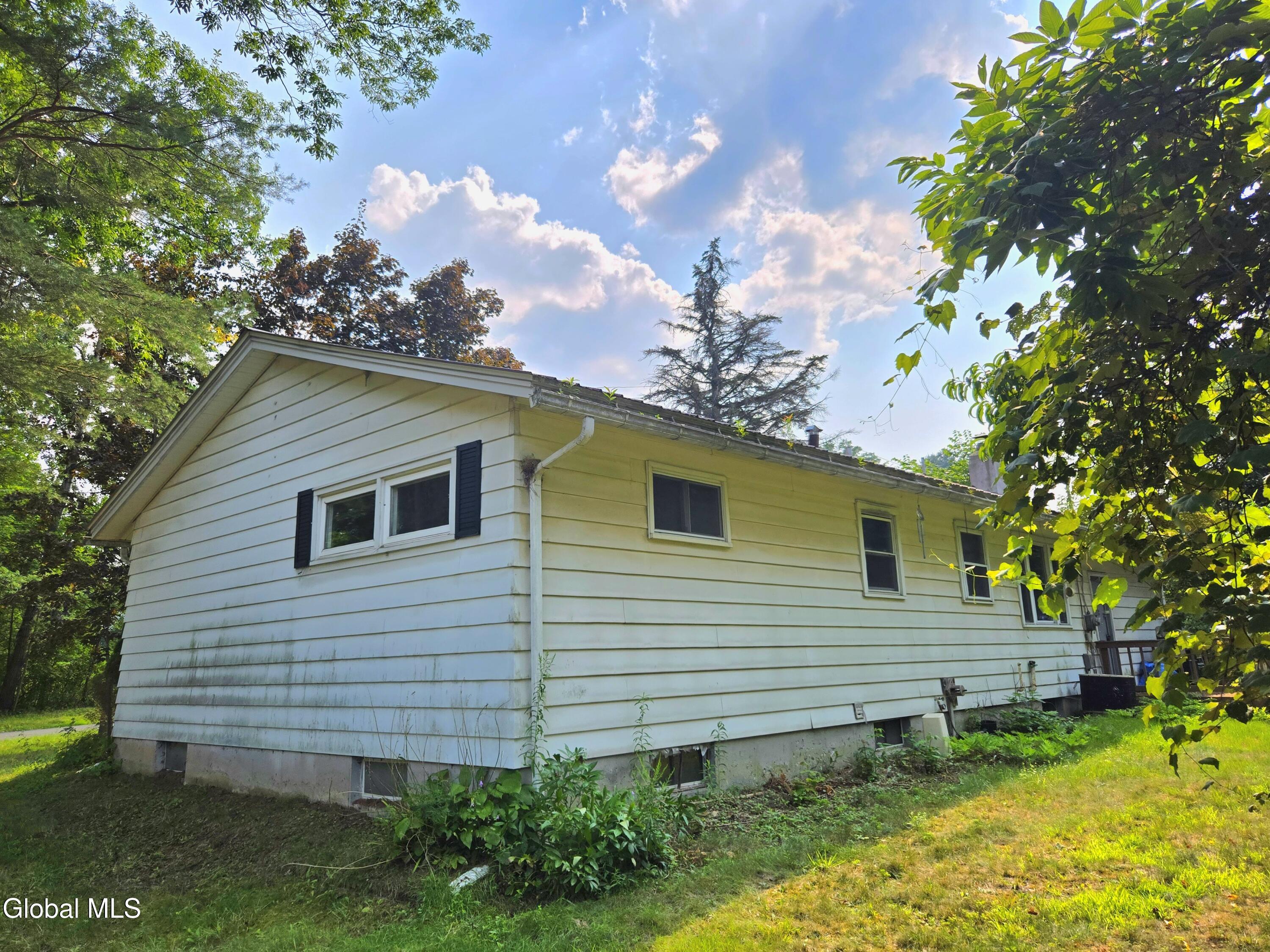 10 Cayuga Street Sidney, NY 13838 - Photo 9 of 22 20250805_155915