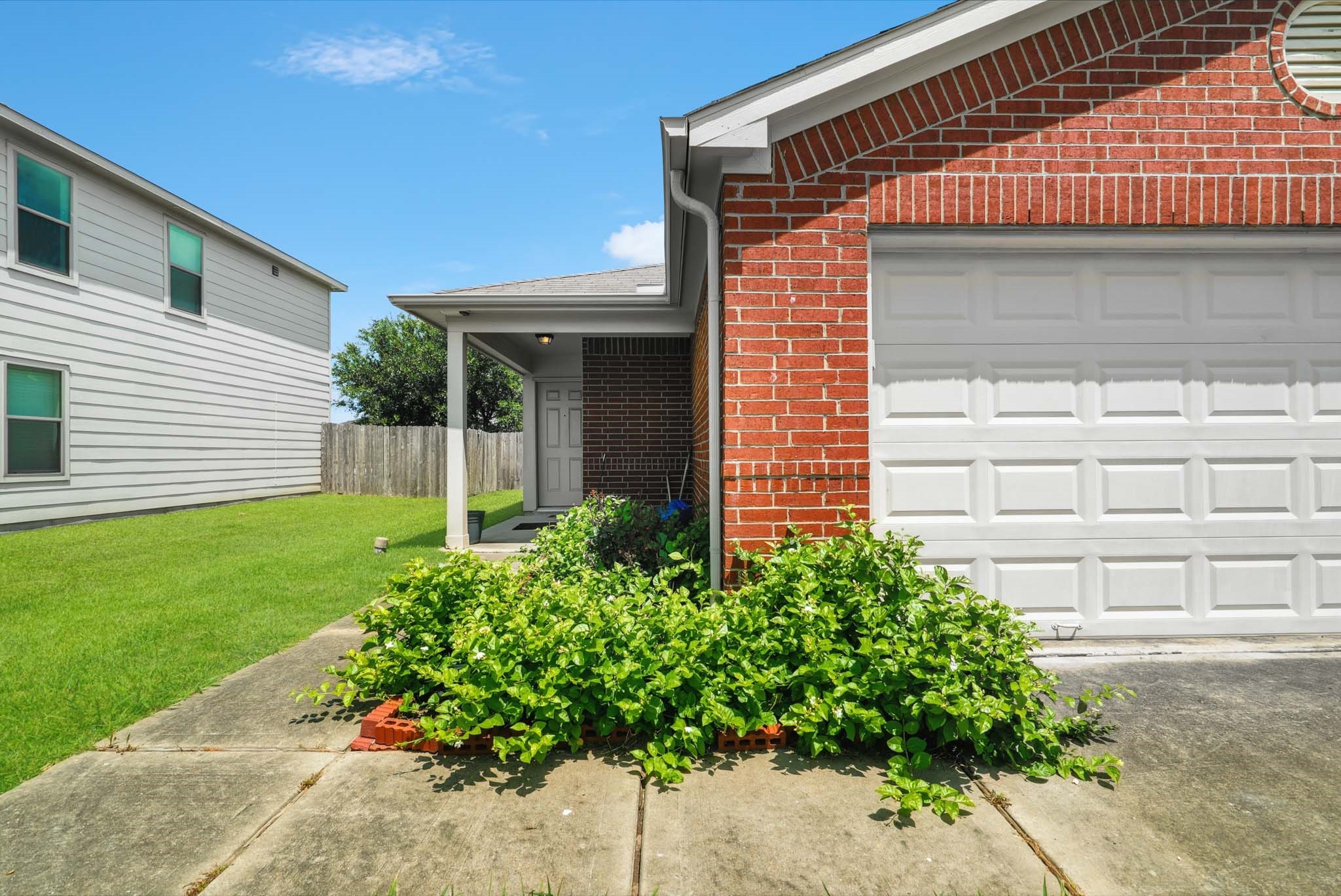 1314 Athea Way Rosenberg, TX 77471 - Photo 2 of 27