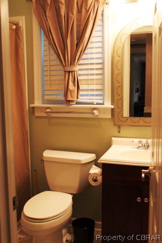 8845 Marlfield Road Gloucester, VA 23061 - Photo 6 of 17