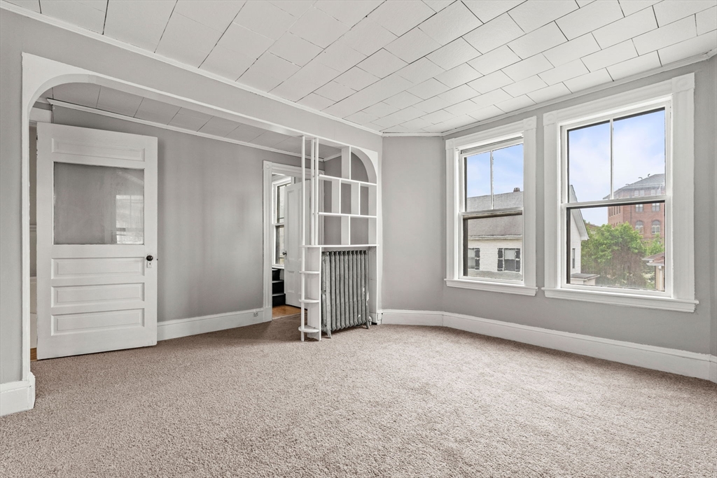 15 Saunders Street Boston, MA 02134 - Photo 7 of 42 Gallery Image 7