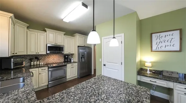 $465,000 | 824 Vicki Circle, Bremen, GA 30110