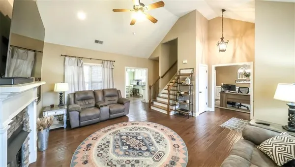 $465,000 | 824 Vicki Circle, Bremen, GA 30110