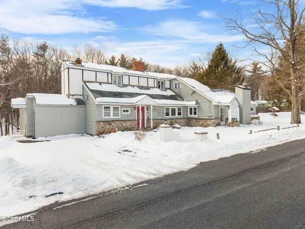 $300,000 | 63 Diamond Hill Road, New Scotland, NY 12054