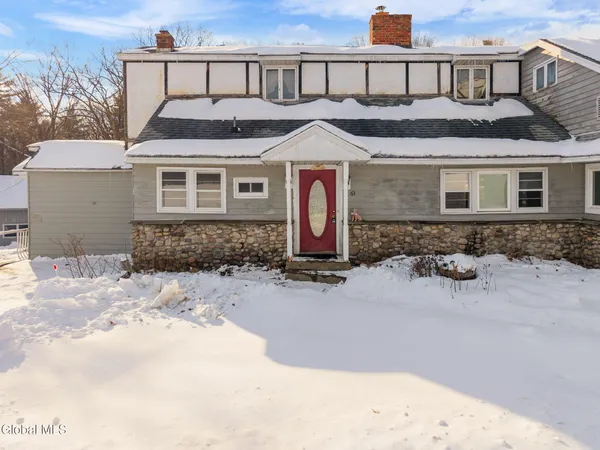 $300,000 | 63 Diamond Hill Road, New Scotland, NY 12054