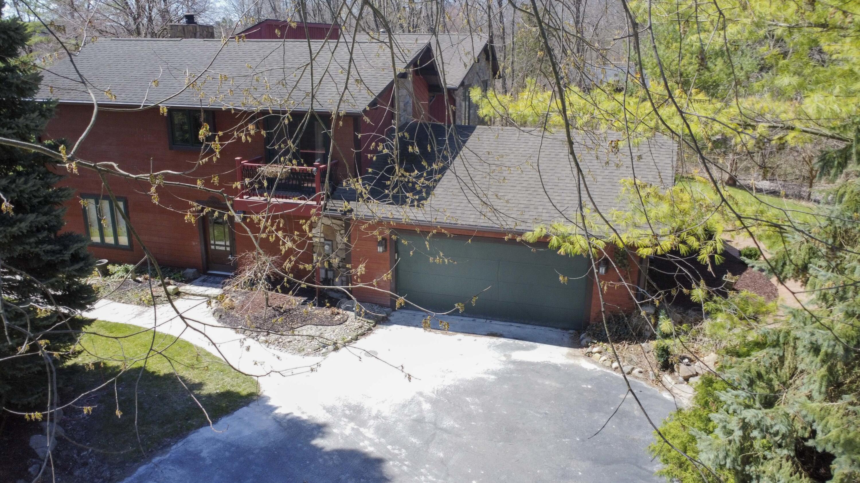 14287 Island Lake Road Chelsea, MI 48118 - Photo 11 of 94 028_10