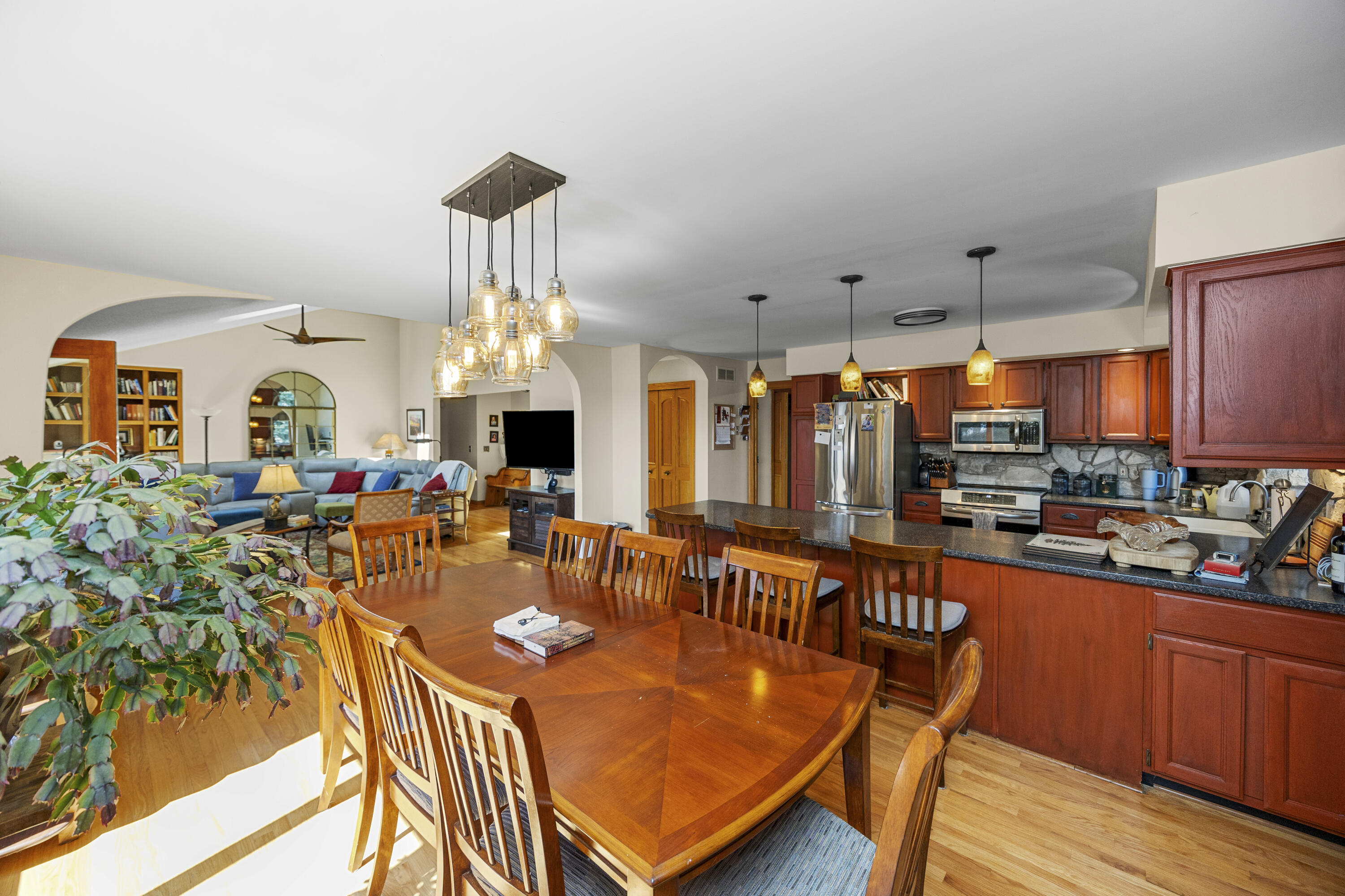 14287 Island Lake Road Chelsea, MI 48118 - Photo 24 of 94 054_96