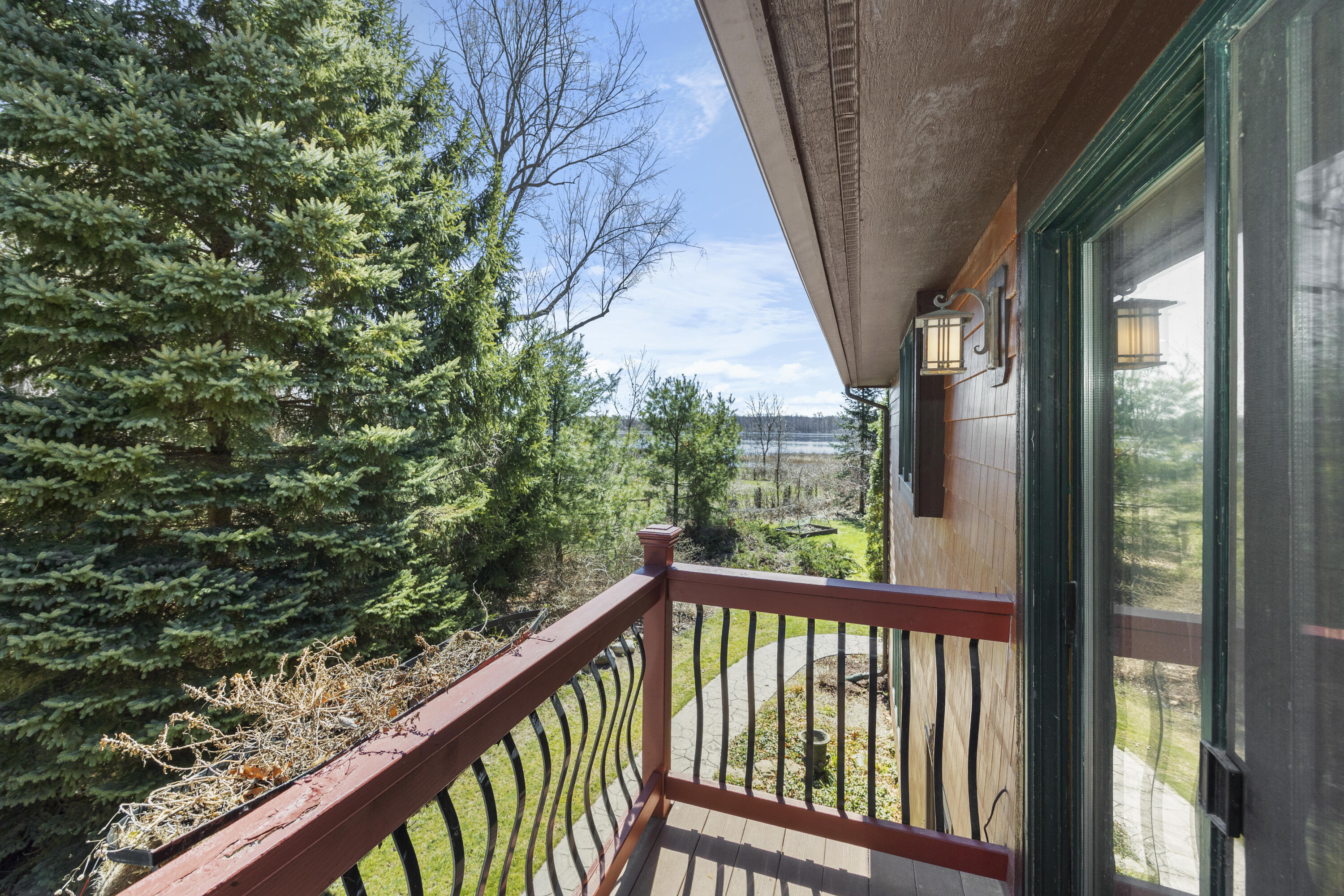 14287 Island Lake Road Chelsea, MI 48118 - Photo 29 of 94 061_58