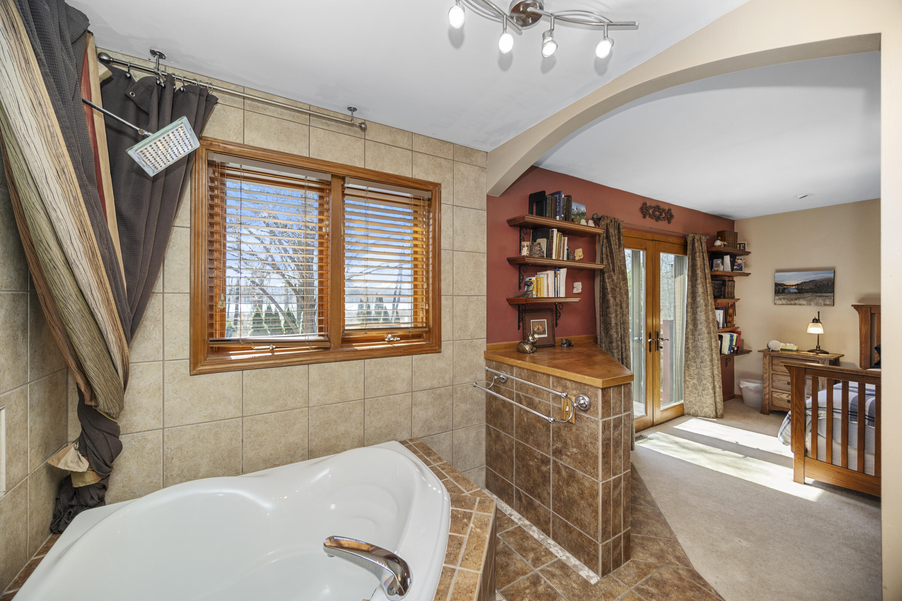 14287 Island Lake Road Chelsea, MI 48118 - Photo 44 of 94 078_73