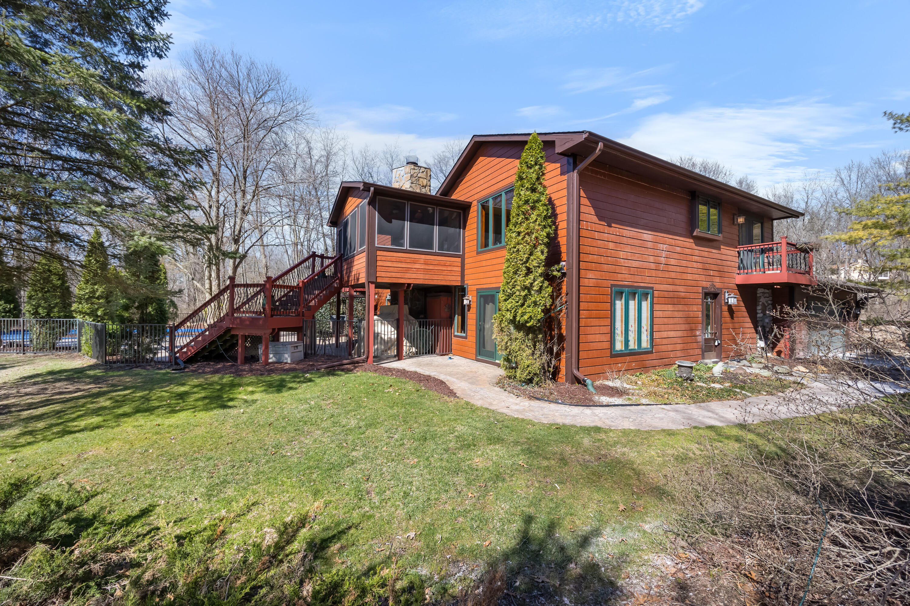 14287 Island Lake Road Chelsea, MI 48118 - Photo 5 of 94 004_47
