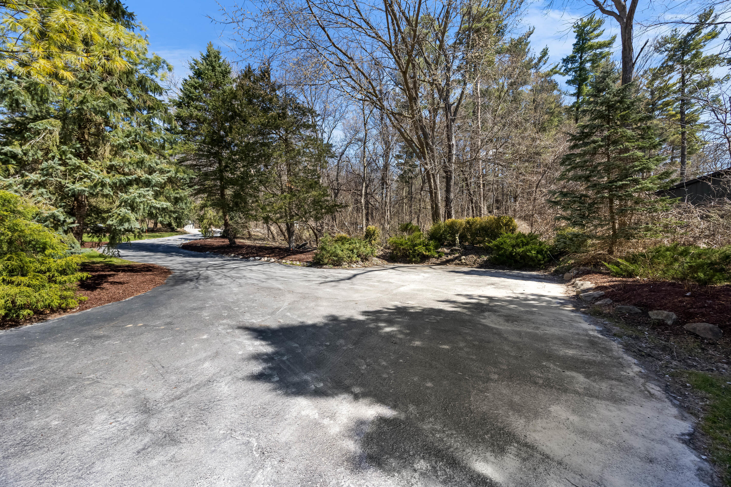 14287 Island Lake Road Chelsea, MI 48118 - Photo 79 of 94 022_37