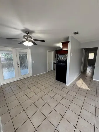 $1,950 | 6804 South Wall Street, Tampa, FL 33616