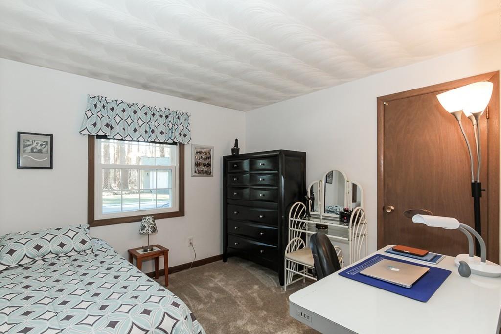 26 Porter Road Chelmsford, MA 01824 - Photo 16 of 33
