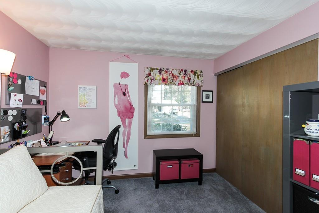 26 Porter Road Chelmsford, MA 01824 - Photo 19 of 33