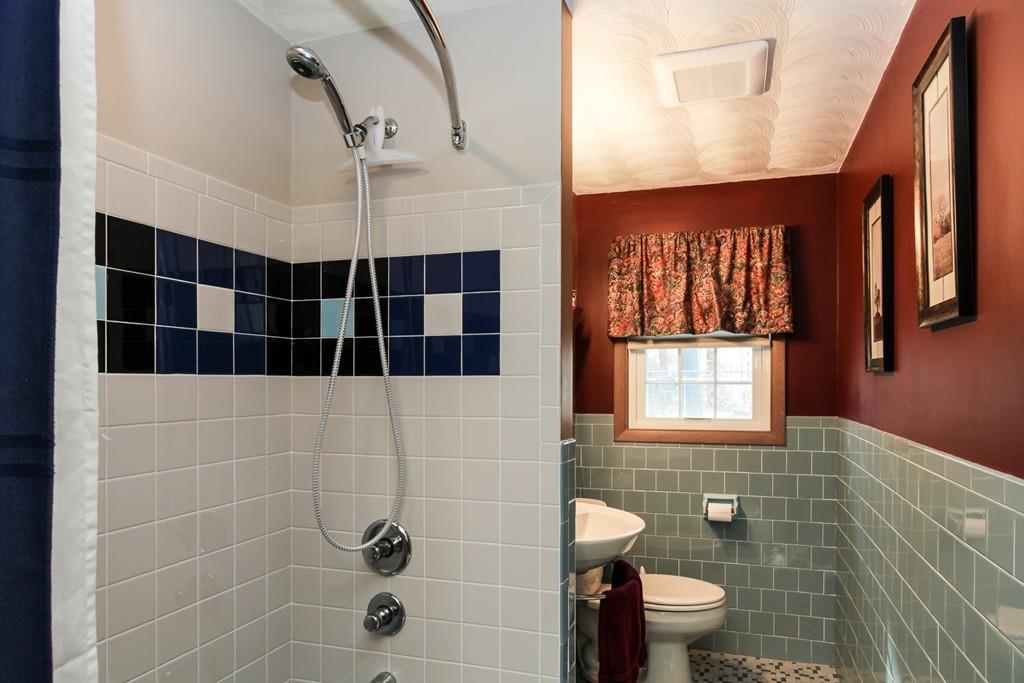 26 Porter Road Chelmsford, MA 01824 - Photo 20 of 33