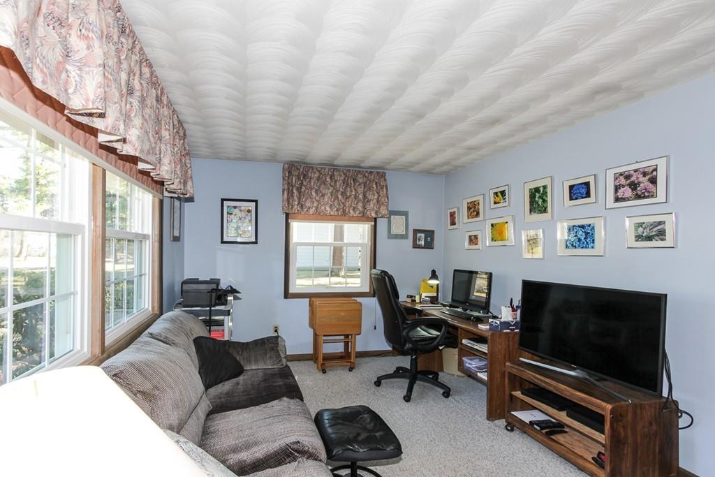 26 Porter Road Chelmsford, MA 01824 - Photo 22 of 33