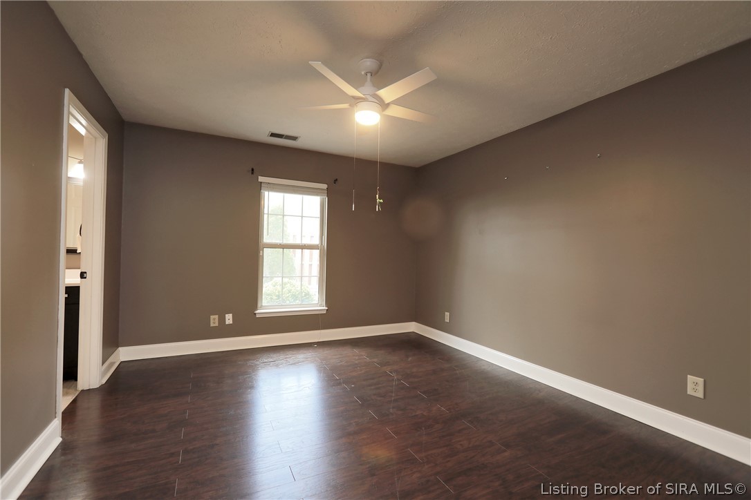 1329 Valley View Road New Albany, IN 47150 - Photo 23 of 40 Gallery Image 23